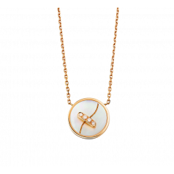 Yellow gold pendant on...